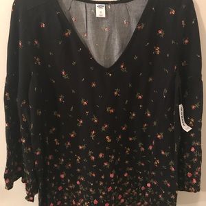 💛SOLD💛 Floral Top